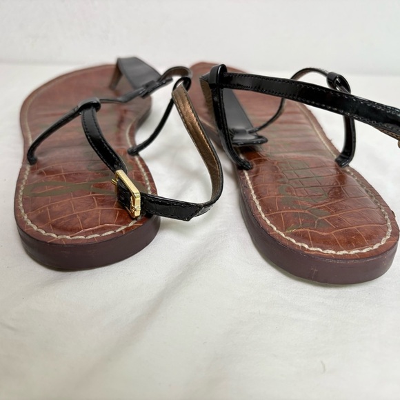 SAM EDELMAN T-Strap Thong Patent Faux Leather Flat Sandals 10 - Picture 11 of 16
